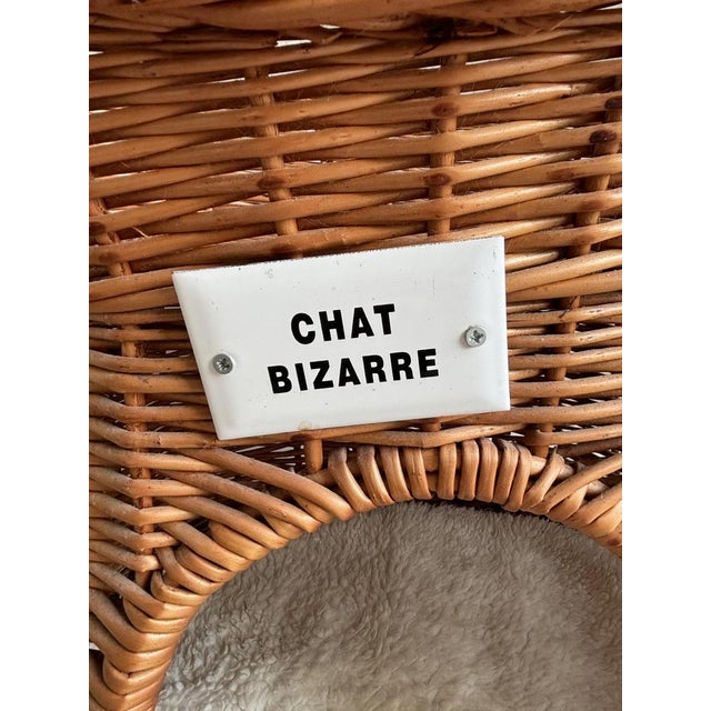Wicker Cat Bed, Basket with Chat Bizarre Label, 1970s For Sale - Image 4 of 10