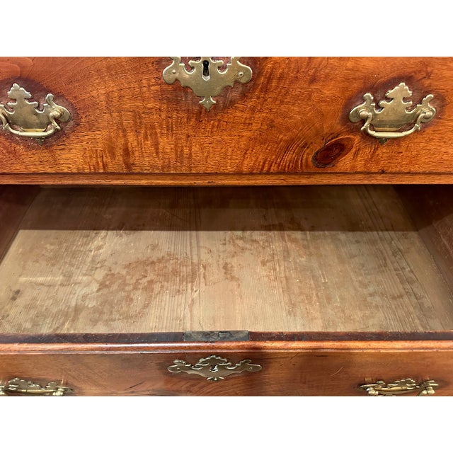 Brown 18th Century American Walnut Chippendale Style Chest on Chest For Sale - Image 8 of 16