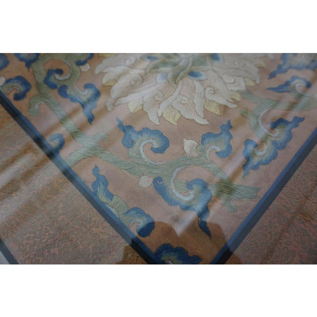 1890s Peach Floral Medallions Antique Chinese Carpet Silk Embroidery 1'6'' X 4' Rug For Sale - Image 10 of 15