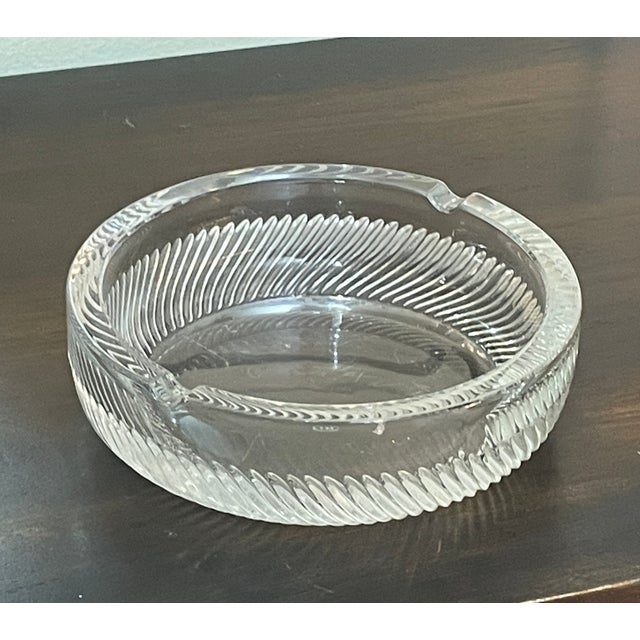 Mid-Century Modern Vintage Mid-Century Modern Heavy Pressed Crystal Ashtray With Diagonal Ribbed Swirl Pattern, Marked by Mosser Glass (Usa) For Sale - Image 3 of 4