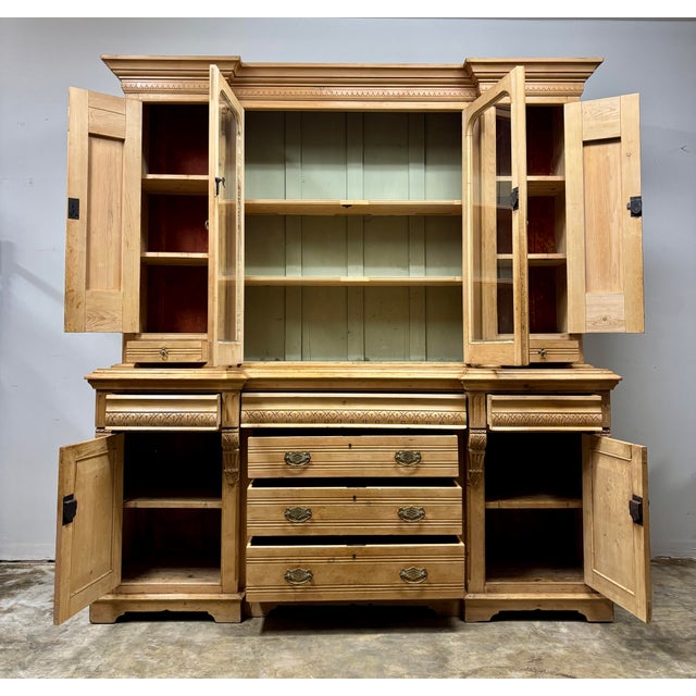 English 19th Century English Pine Dresser For Sale - Image 3 of 8