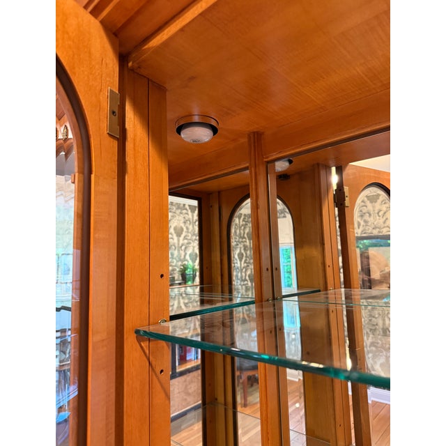 Biedermeier Thomasville Grand Classics Biedermeier Breakfront China Cabinet For Sale - Image 3 of 8