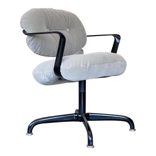1970s Bruce Hannah and Andrew Morrison for Knoll Desk Chair For Sale