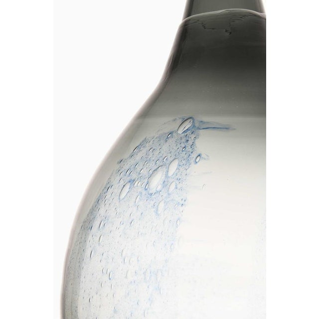 Eldlek Vase in Glass by Eva Englund for Pukebergs Glasbruk, 1960s For Sale - Image 3 of 5