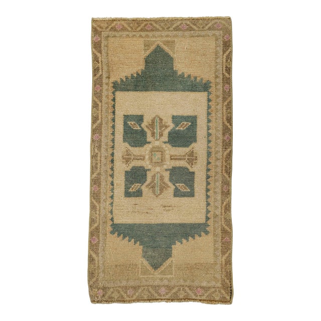 Turkish Mini Rug Oriental Hand Knotted Vintage Rug 1'6" x 2'11" #21142 For Sale