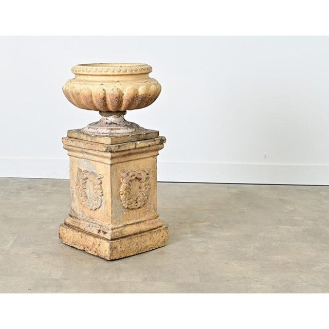 Sculpture Materials English 19th Century Doulton Campania Urn on Pedestal For Sale - Image 7 of 12