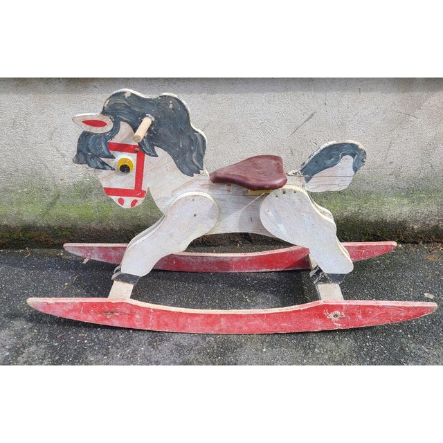 Rocking horse of the 1950s, Real leather seat!