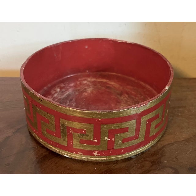 Antique Early 19th Century English Regency Red Lacquer Wine Bottle Decanter Coaster With Gilt Greek Key Design For Sale - Image 9 of 10