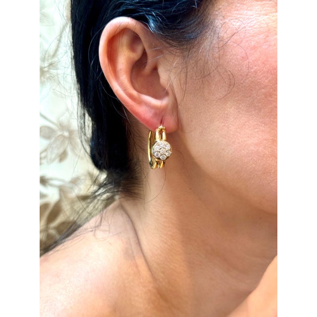 1.6 Carat Diamond VS Quality Hoop Earrings Women , 18 Karat Yellow Gold 8.8 Grams Immaculately crafted from 18kt Yellow...