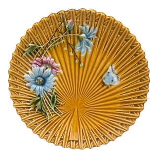 Yellow Majolica Wheat & Butterfly Plate Villeroy Boch For Sale