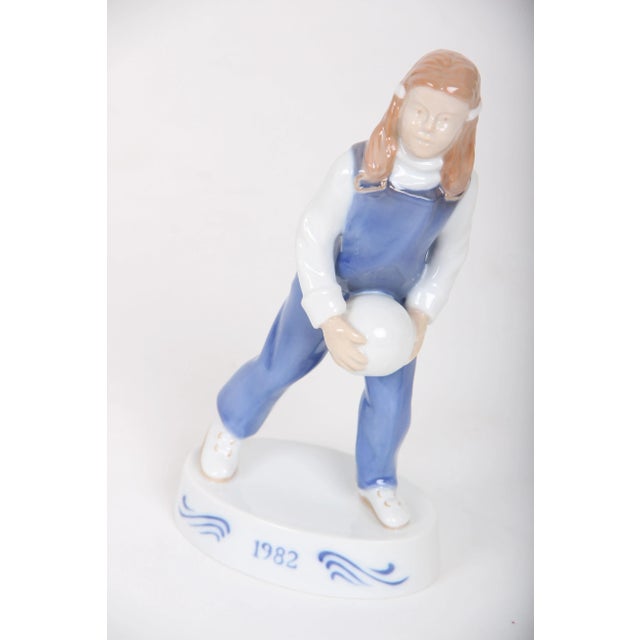 1980s Girl Figurine by Søren Brunoe for Bing & Grondahl, 1982 For Sale - Image 5 of 7