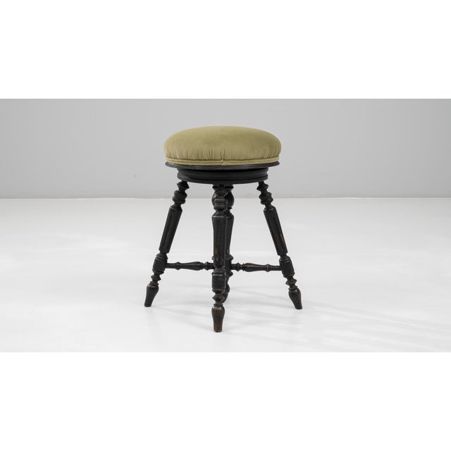 Wood 1920s French Victorian Upholstered Piano Stool with Turned Legs For Sale - Image 7 of 18