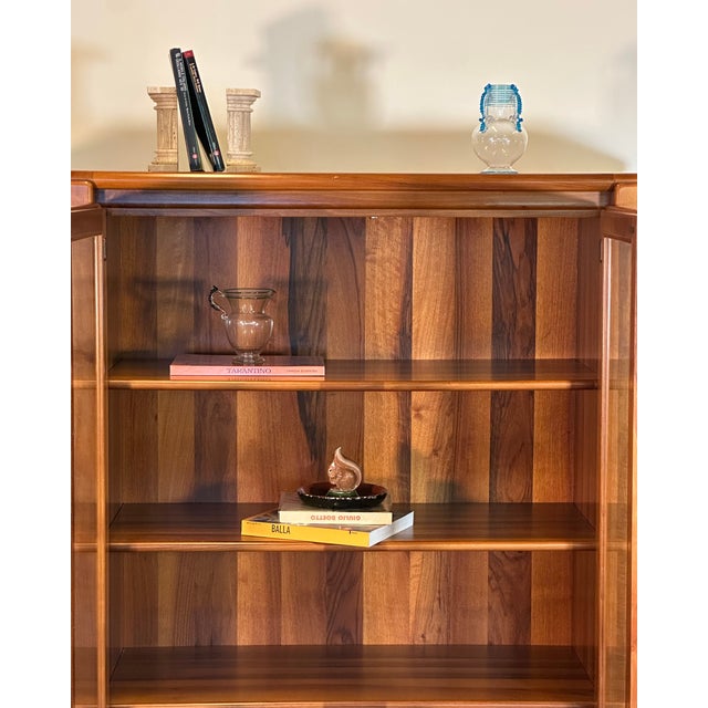 1970s Glass Display Cabinet by Mario Marenco for Mobil Girgi, 1970s For Sale - Image 5 of 18