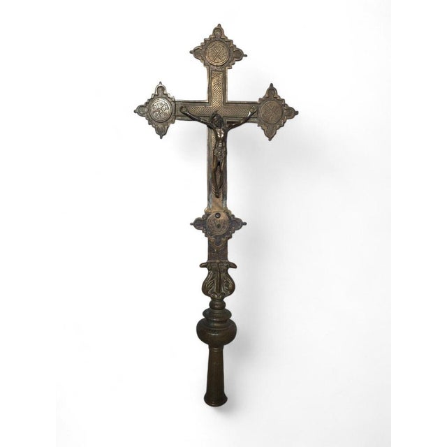 17th Century Italian Processional Cross in Bronze For Sale - Image 13 of 16