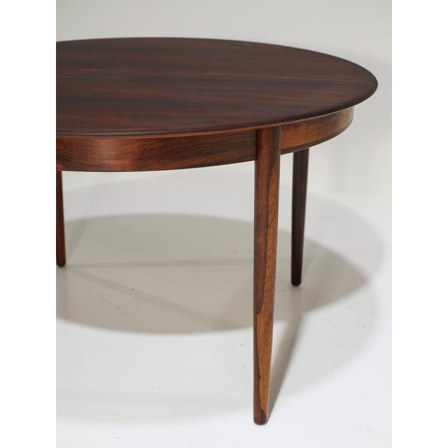 Mid-Century Modern Round Extendable Butterfly Leaf Dining Table in Kingwood from Skovby, Denmark, 1960s For Sale - Image 3 of 18