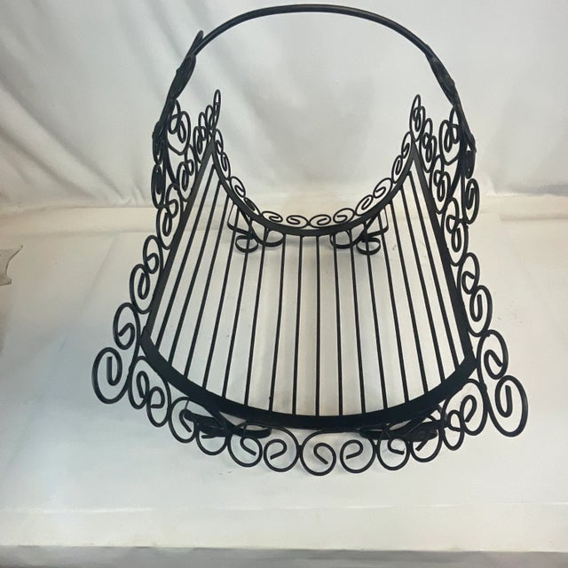 Black 1950s Mid-Century Italian Hollywood Regency Firewood Holder, Black Metal. For Sale - Image 8 of 12