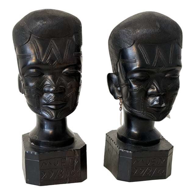 Makonde Ebony Busts, Mueda, Mozambique, 1964, Set of 2 For Sale