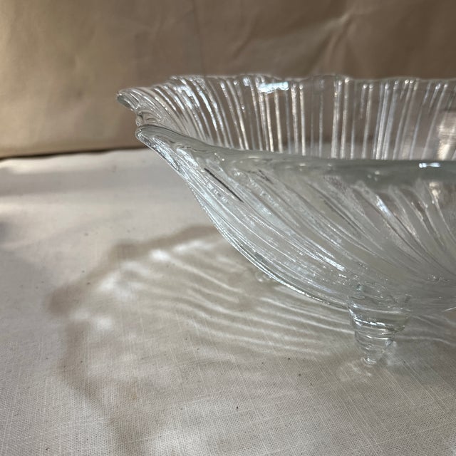 Large 1970s Glass Shell Serving Bowl For Sale In Atlanta - Image 6 of 7