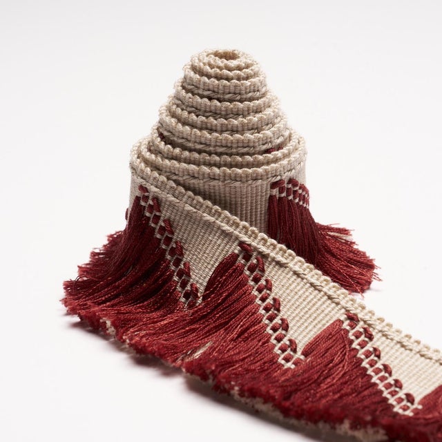 Traditional Schumacher Trace Of Connection Fringe Trim In Merlot For Sale - Image 3 of 4
