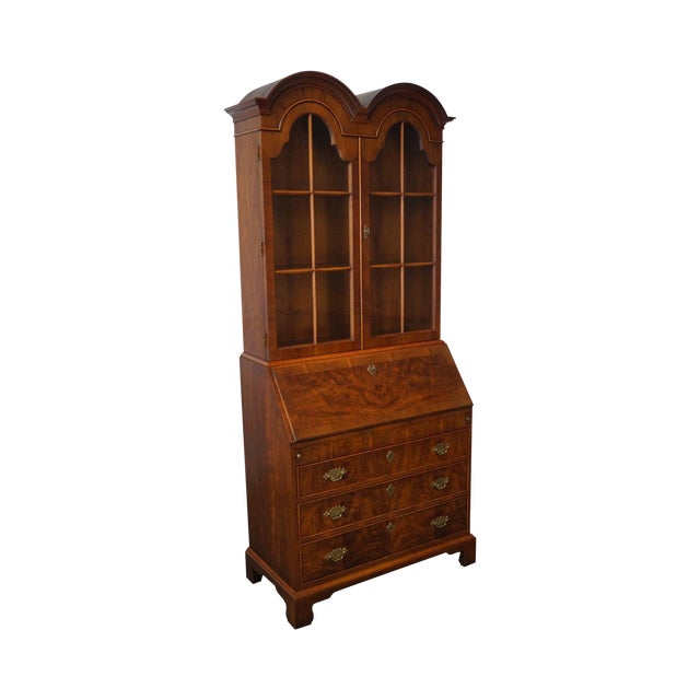 Henredon Folio 10 Windsor Walnut Double Bonnet Top ...