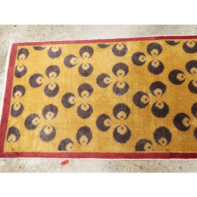 Galerie Shabab Colletion Mid-20th Century Turkish Art Deco Runner For Sale In New York - Image 6 of 9