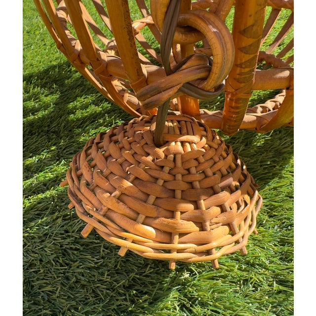 1950s Large Italian Spherical Ceiling Lamp in Wicker, 1950s-1960s For Sale - Image 5 of 10
