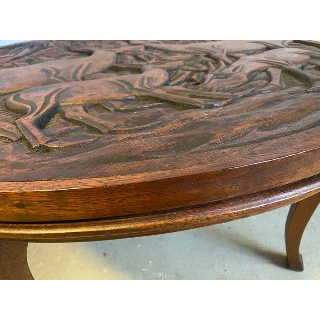 Popular Art Circular Coffee Table in Carved Wood, 1930s-1940s For Sale - Image 4 of 14