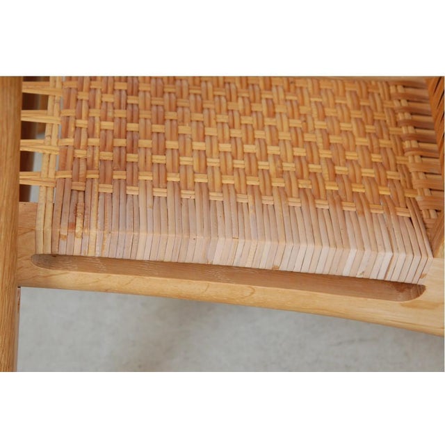 CH-27 Lounge Chair in Oak by Hans Wegner for Carl Hansen & Søn, 1960s For Sale - Image 13 of 18