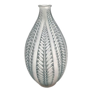 Art Deco Acacia Vase in Clear and Frosted Glass by René Lalique, France, 1920s For Sale
