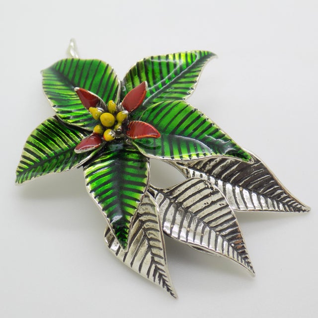 Italian Vintage Italian Handmade Genuine Silver Christmas Poinsettia Flower Figurine For Sale - Image 3 of 9