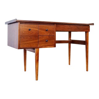 1960s Mid Century Desk by American of Martinsville For Sale