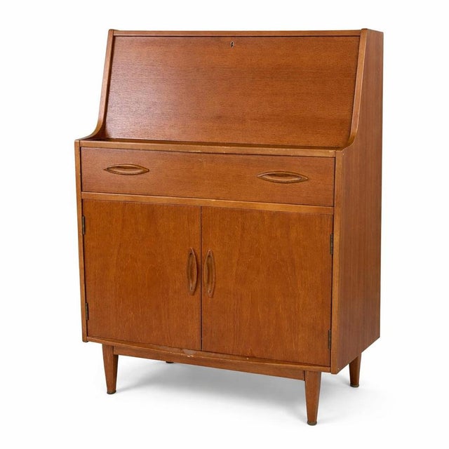 Mid-Century Teak Bureau or Bar Cabinet from Jentique, 1960s For Sale - Image 11 of 11