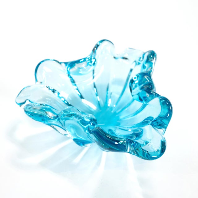 Blue 1960s Italian Murano Style Art Glass Bowl, Possibly Sommerso For Sale - Image 8 of 12