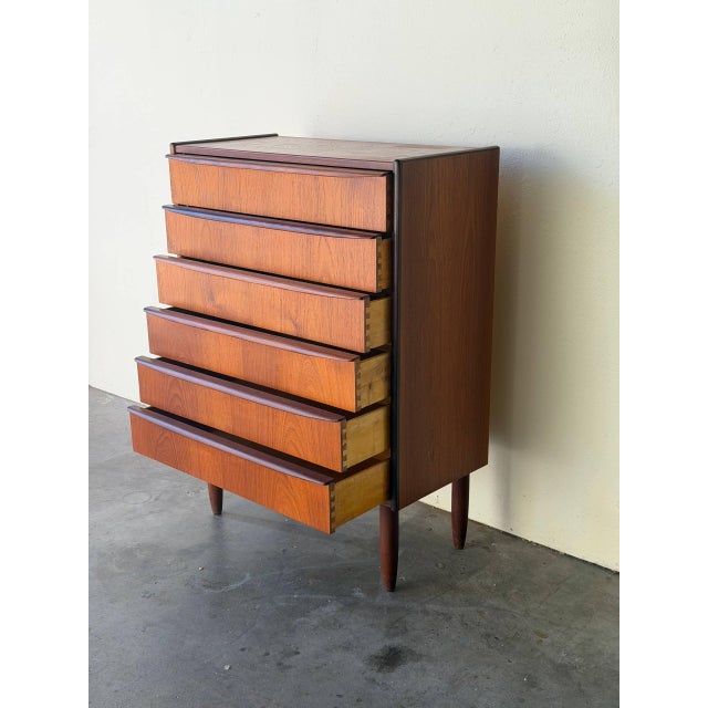 1960s Danish Mid Century Modern Teak Tallboy Dresser Chest of Drawers Scandinavian Vintage For Sale - Image 4 of 10