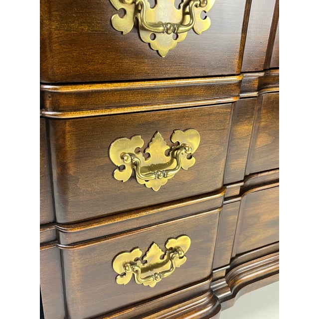 Vintage Chippendale Style Block-Front Solid Cherry Bachelor's Chest by Harden For Sale - Image 12 of 18
