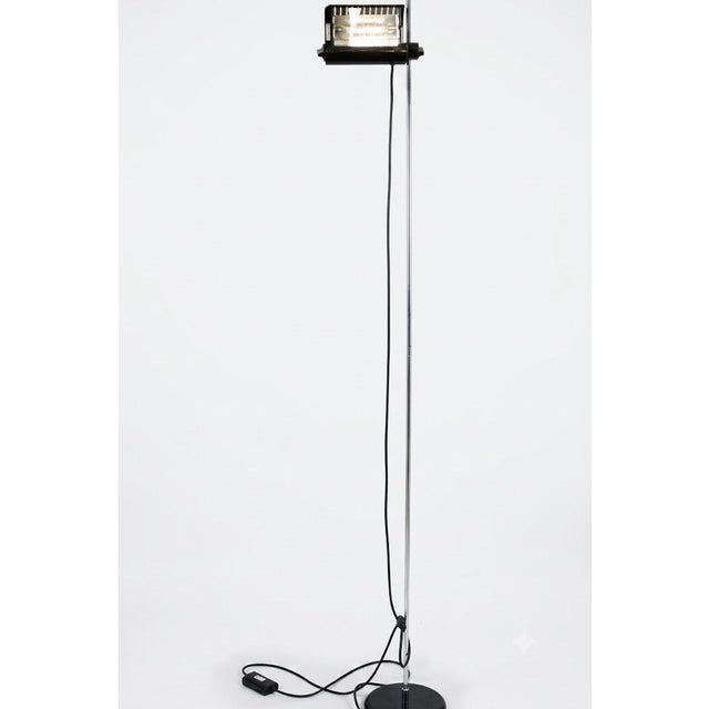 Joe Colombo Floor Lamp by Joe Colombo for Oluce, 1970s For Sale - Image 4 of 4