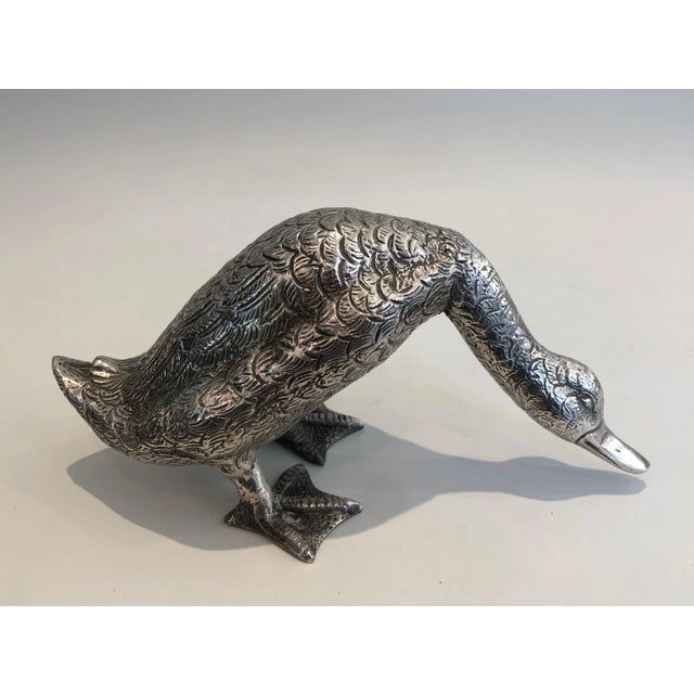 This very nice duck sculpture is made of silver plated bronze. This is a nicely chiseled bronze. This is a French work....