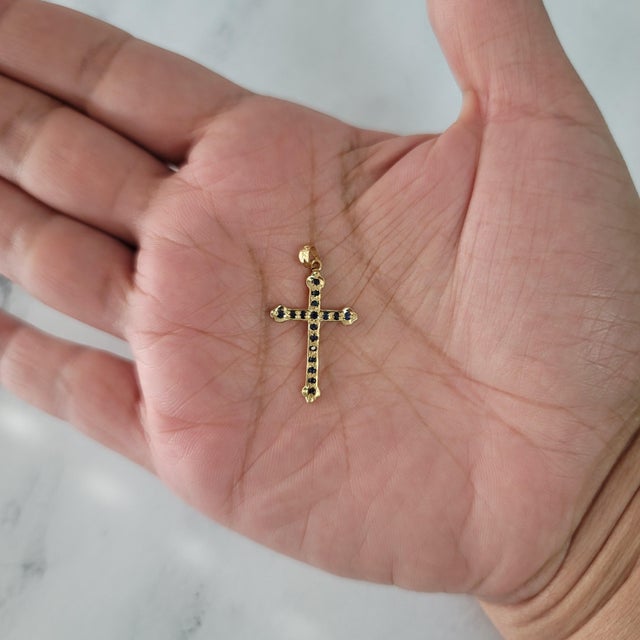 Sapphire Gold Cross Necklace 14k Yellow Gold For Sale - Image 4 of 5
