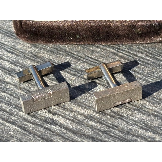 Dunhill! Fantastic Pair of Iconic 1970s Sterling Silver Lighter Cufflinks For Sale - Image 4 of 10
