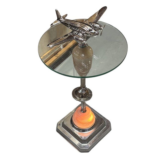 1930s Light Up Chrome Airplane Streamline Art Deco Drink Side Glass Top Table W/ Art Glass Base For Sale In Los Angeles - Image 6 of 9