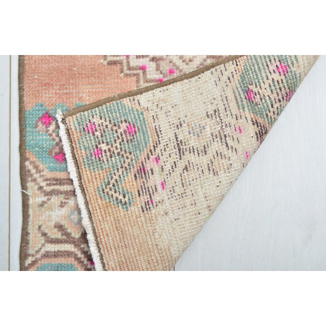 1950s Mid 20th Century Boho Mini Turkish Rug For Sale - Image 5 of 5