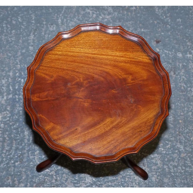 Vintage Walnut Pie Crust Lamp Wine Occasional Table by Charles Barr For Sale - Image 13 of 16