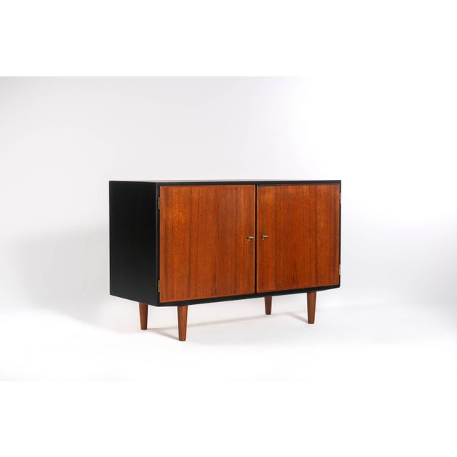 Mid-Century Modern Poul Hundevad Style Mid-Century Modern Teak Sideboard For Sale - Image 3 of 13