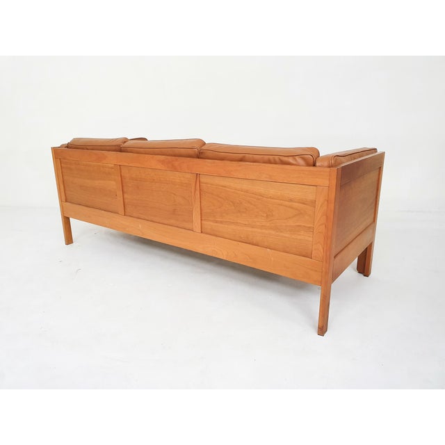Wood Vintage 2343 Sofa in Cognac Leather by Børge Mogensen for Fredericia, Denmark, 1960s For Sale - Image 7 of 16