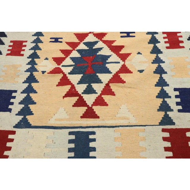 Vintage Persian Shiraz Kilim Rug, 03'09 X 05'05 For Sale - Image 4 of 9
