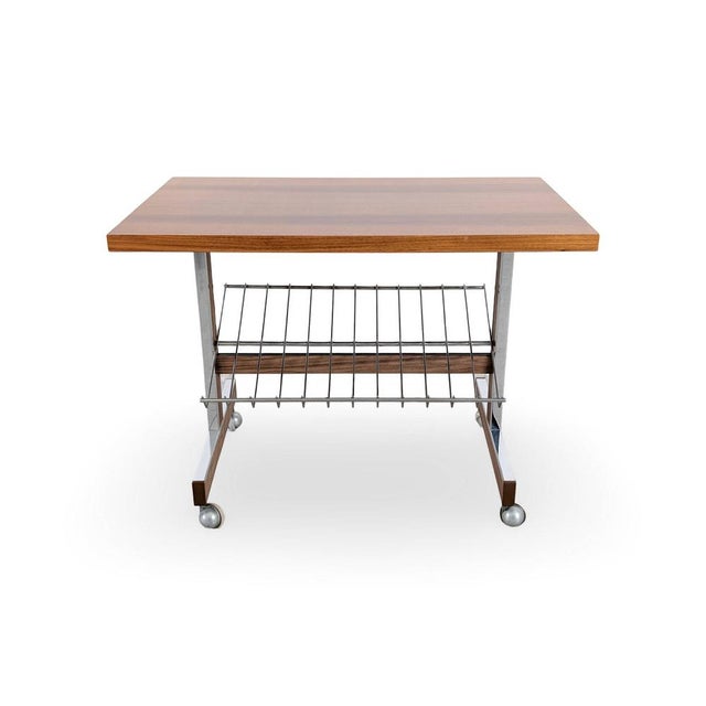Mid-Century Modern Mid-Century Modern Coffee Table in Teak For Sale - Image 3 of 9