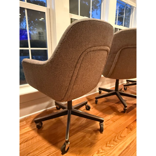 Mid-Century Modern Vintage Mid-Century Executive Chairs Attributed to Max Pearson for Knoll - Set of 3 For Sale - Image 3 of 12