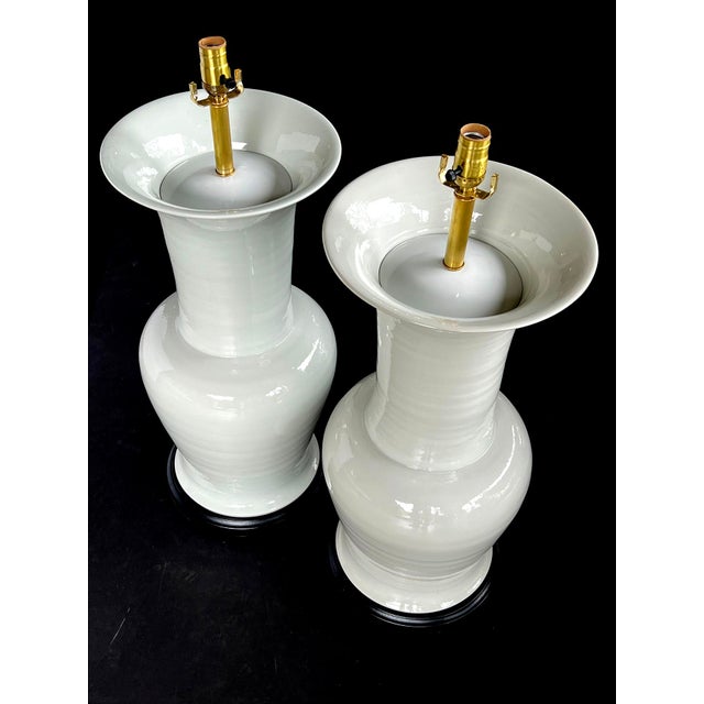 Imposing Pair Chinese Off-White Glazed Ceramic Baluster Form Lamps For Sale - Image 9 of 14