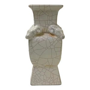 Chinese Ceramic Crackle Pattern Ram Off White Guan Ware Vase