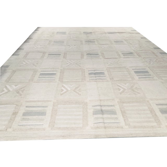 White Swedish Style Kilim Deco Rug 11ft 7in X 14ft 9in For Sale - Image 8 of 8